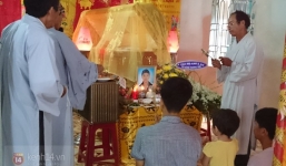 Nữ sinh tự tử vì lộ clip nóng: Gia đình hung thủ coi như con dâu